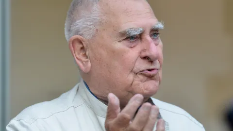 Jean Claude Rey.jpg